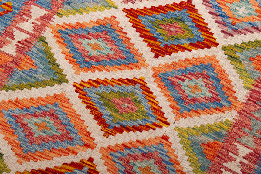 Afghan Kilim | 121 x 82 cm