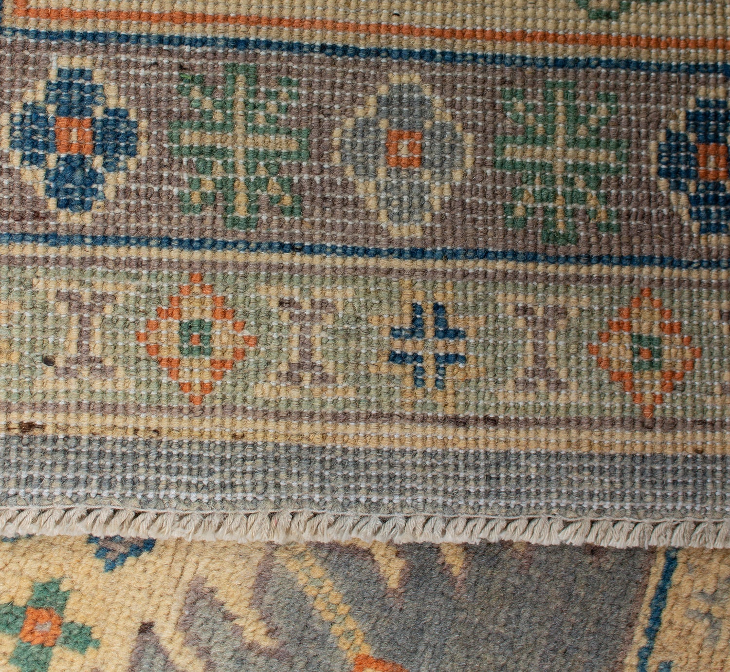 Kazak rug | 300 x 184 cm