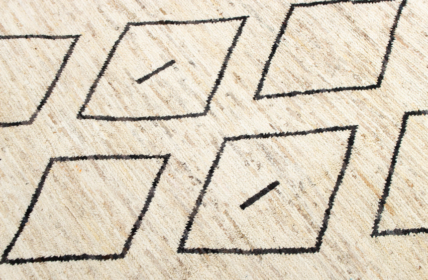 Modern Berber Rug | 286 x 203 cm