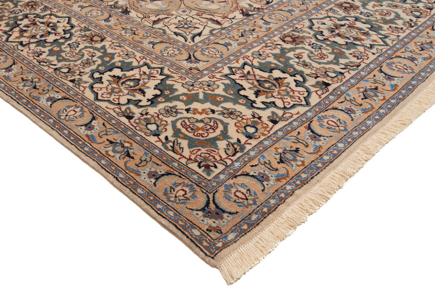 Nain 9La Habibian Persian Rug, Antique 70 Years | 433 x 255 cm