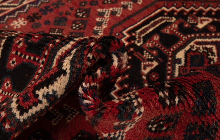 Shiraz Persian Rug | 152x105cm