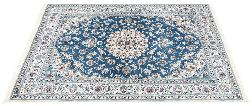 Nain Persian Rug | 234 x 167cm