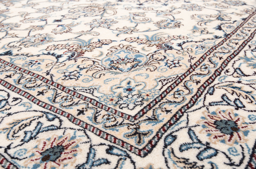 Nain Persian Rug | 246 x 170cm