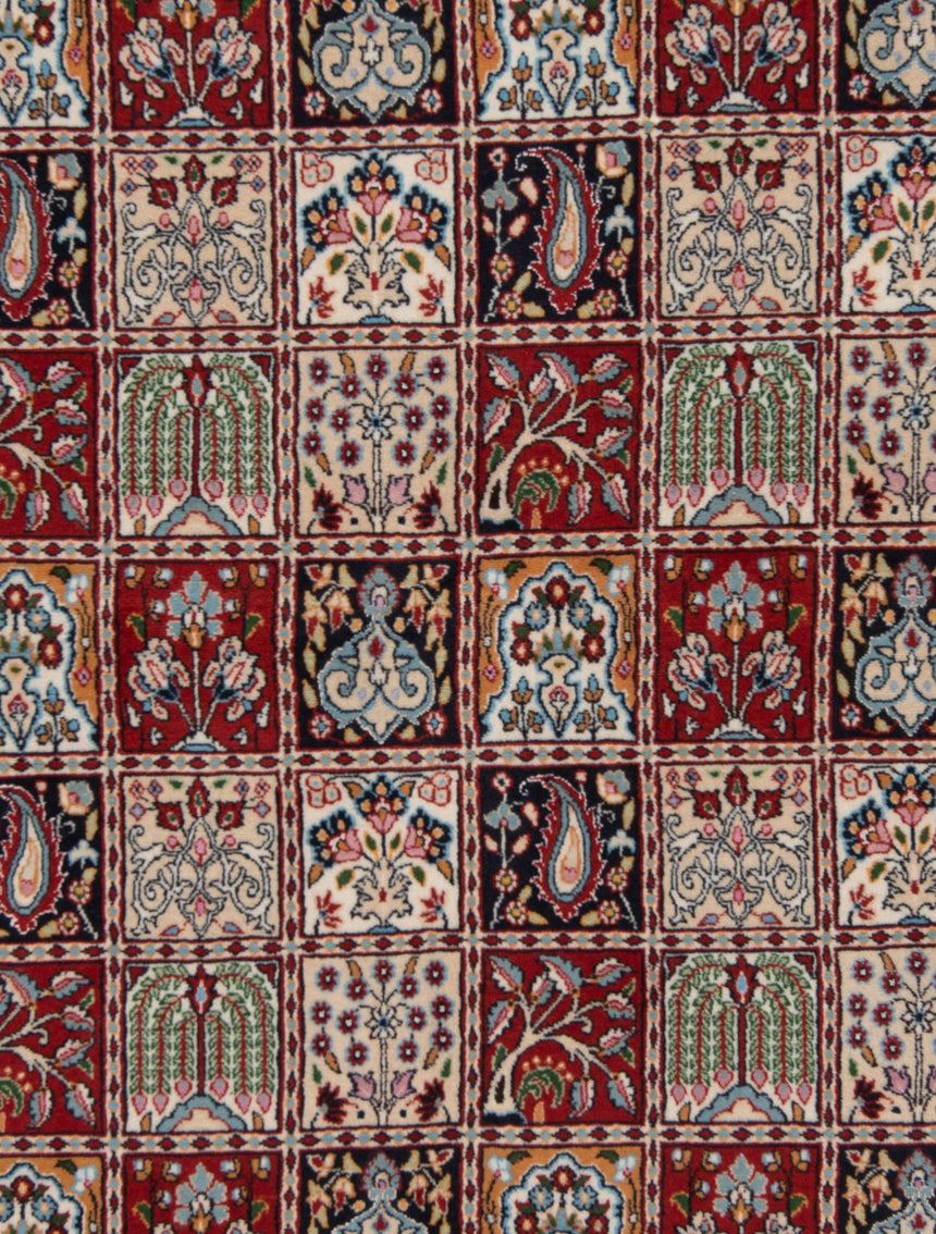 Moud Persian Rug | 238 x 167cm