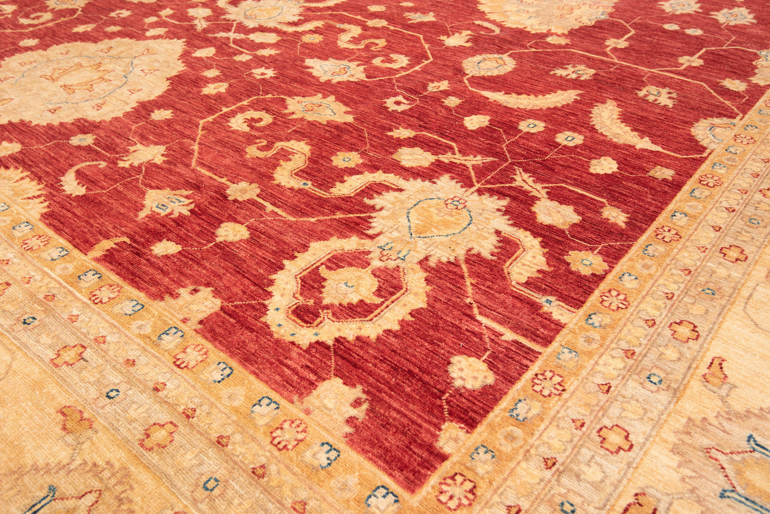 Ziegler Rug | 526 x 368cm