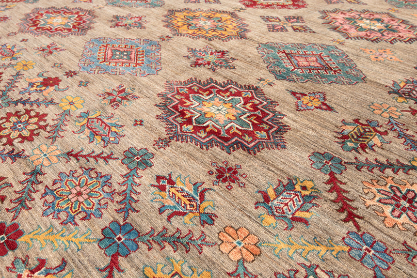 Kazak Rug | 314 x 246 cm