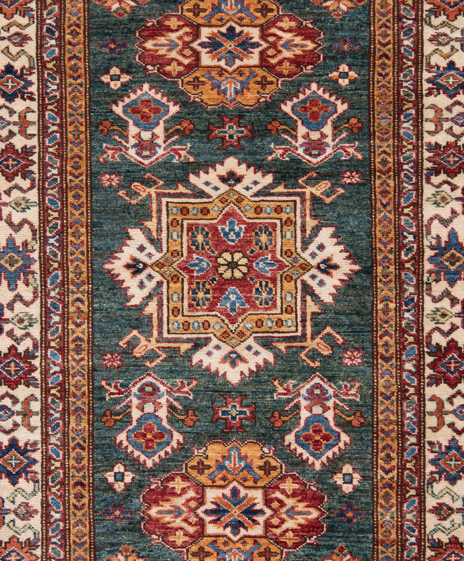 Kazak rug | 150 x 107 cm