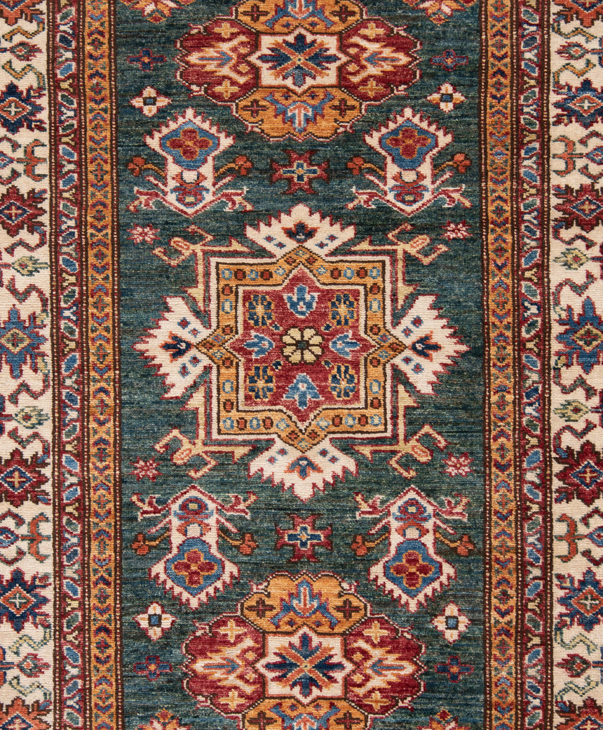 Kazak rug | 150 x 107 cm