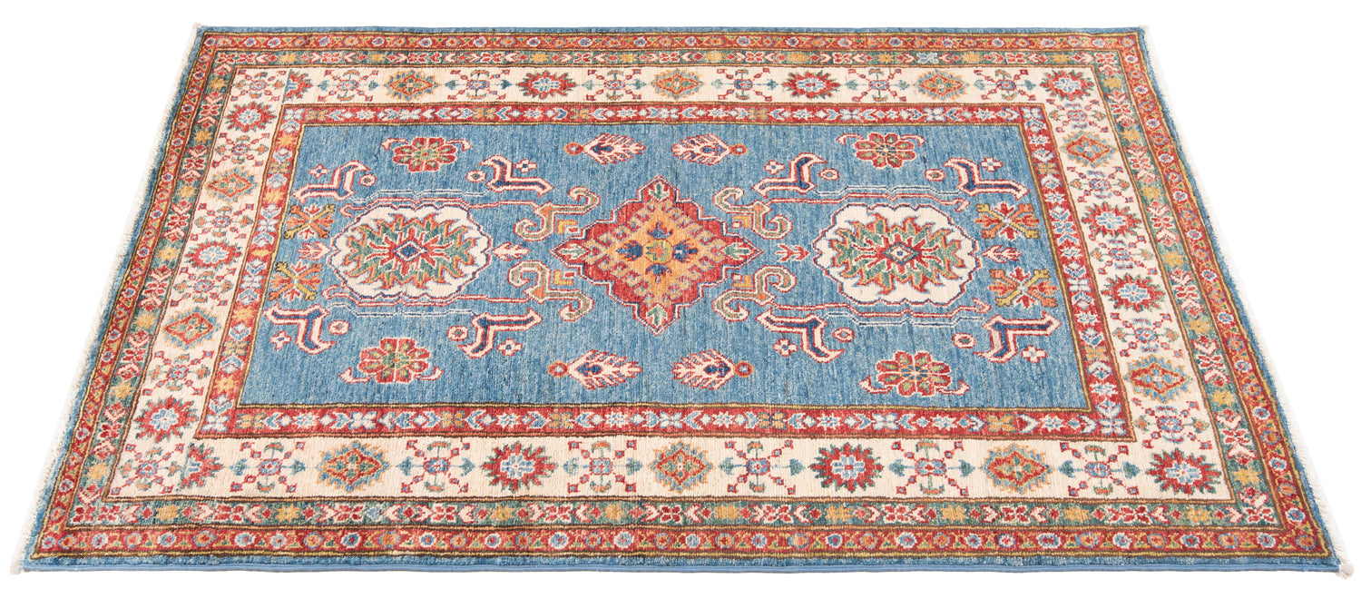 Kazak rug | 153 x 102 cm