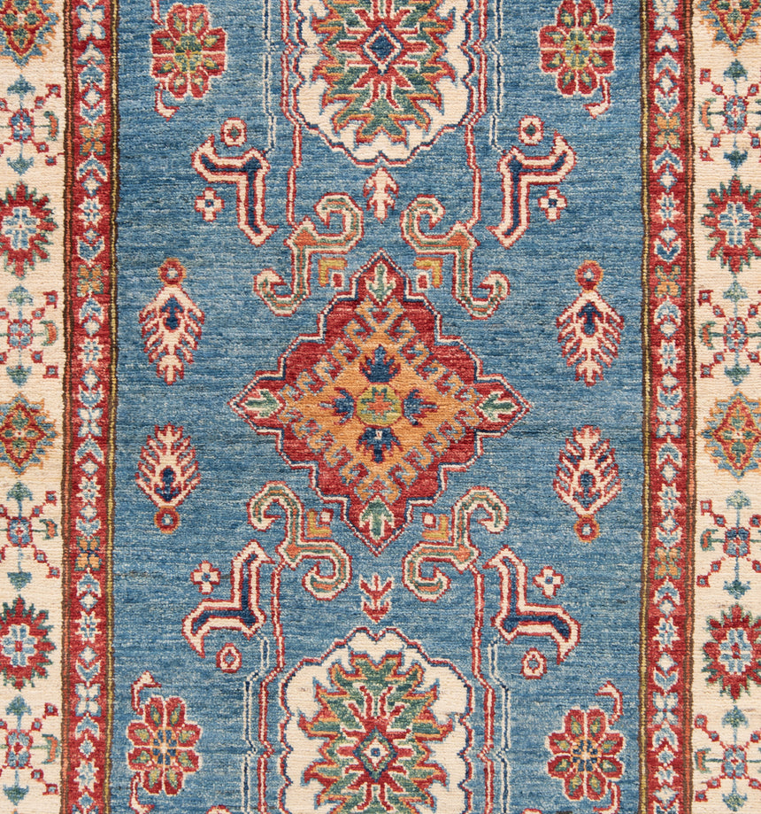 Kazak rug | 153 x 102 cm