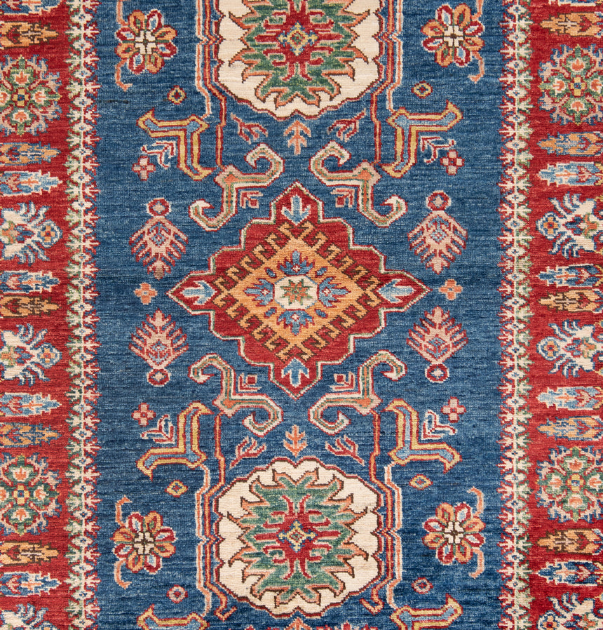 Kazak rug | 154 x 100 cm