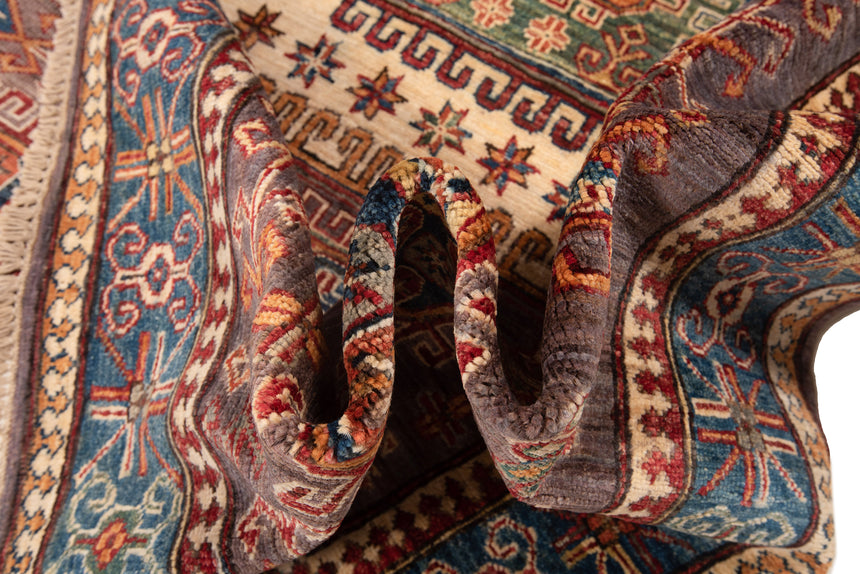 Kazak Fine Rug | 212 x 148 cm