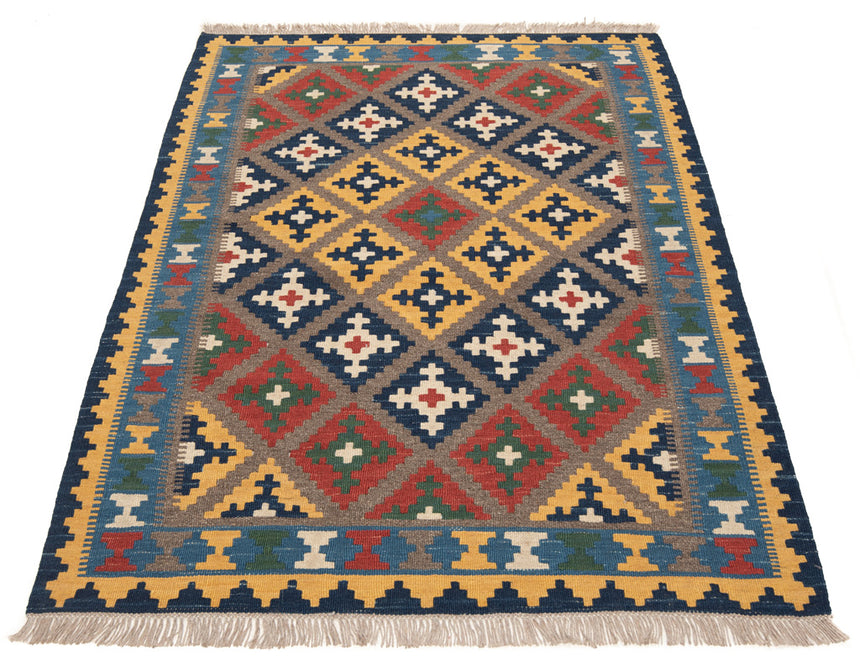 Persian Kilim | 152 x 101 cm