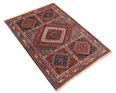 Yalameh Persian Rug | 158 x 109 cm