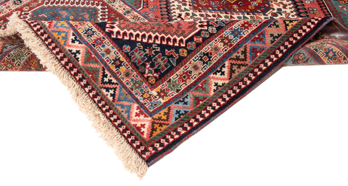 Yalameh Persian Rug | 158 x 109 cm