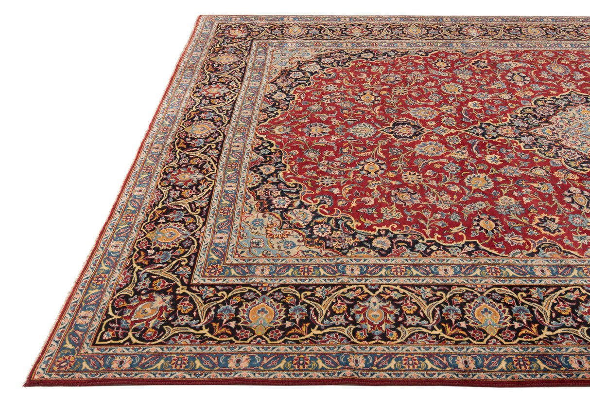 Kashan Persian Rug | 398 x 275 cm