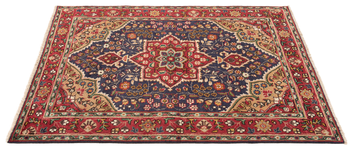 Tabriz Persian Rug | 153 x 100 cm