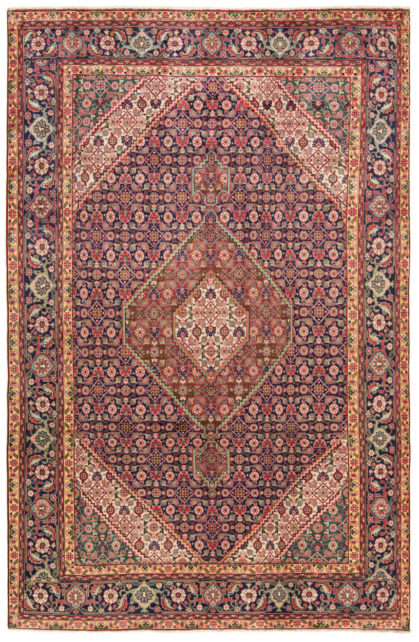Tabriz Persian Rug | 302 x 194 cm