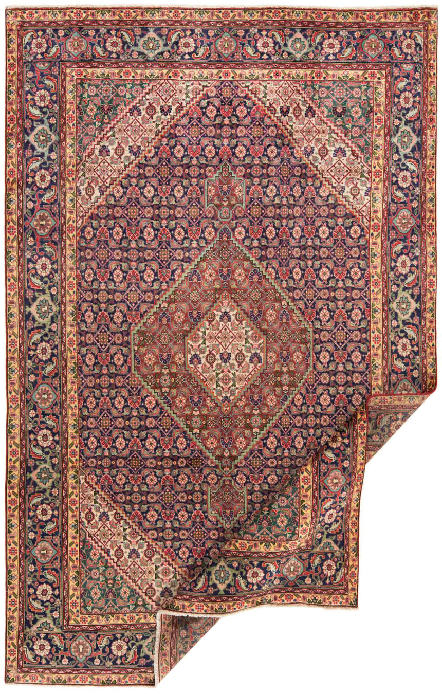 Tabriz Persian Rug | 302 x 194 cm