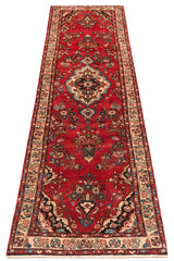 Hamedan Persian Rug | 301 x 80 cm