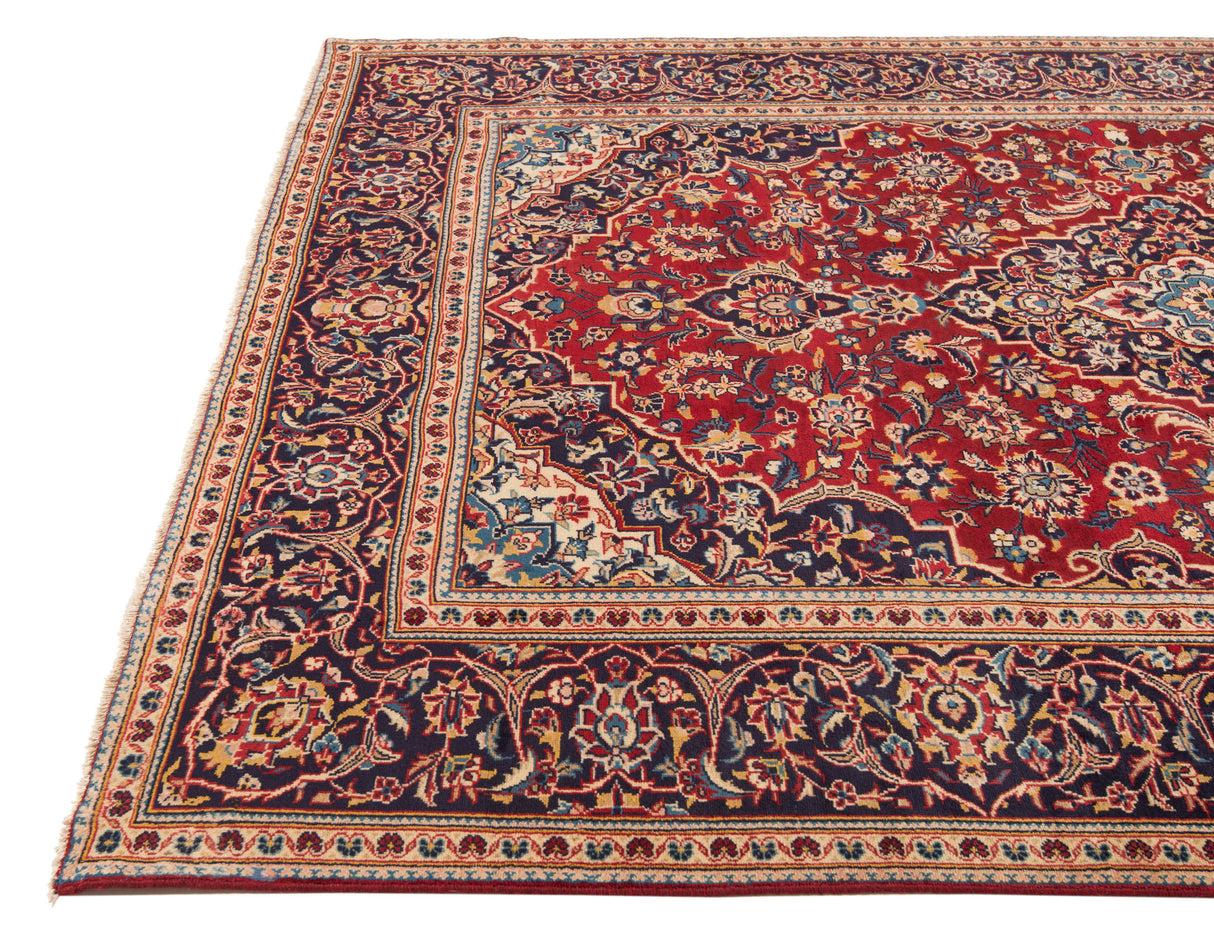 Kashan Persian Rug | 295 x 196 cm