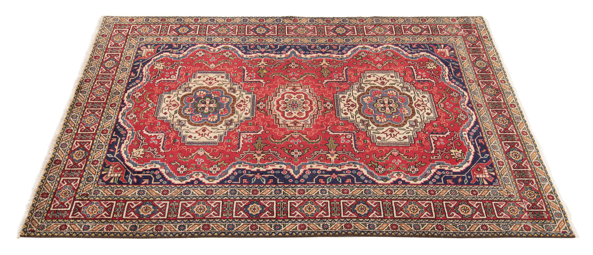 Tabriz Persian Rug | 198 x 136 cm