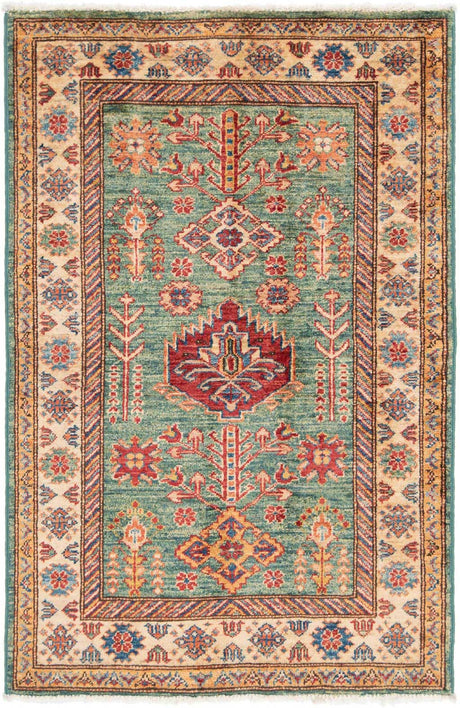 Super Kazak Carpet | 123 x 83 cm
