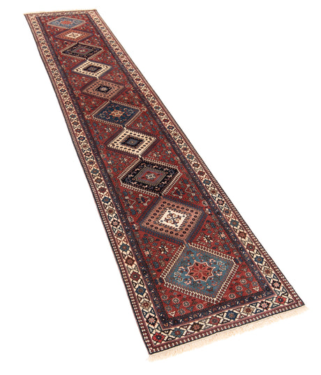 Yalameh Persian Rug | 412 x 82 cm