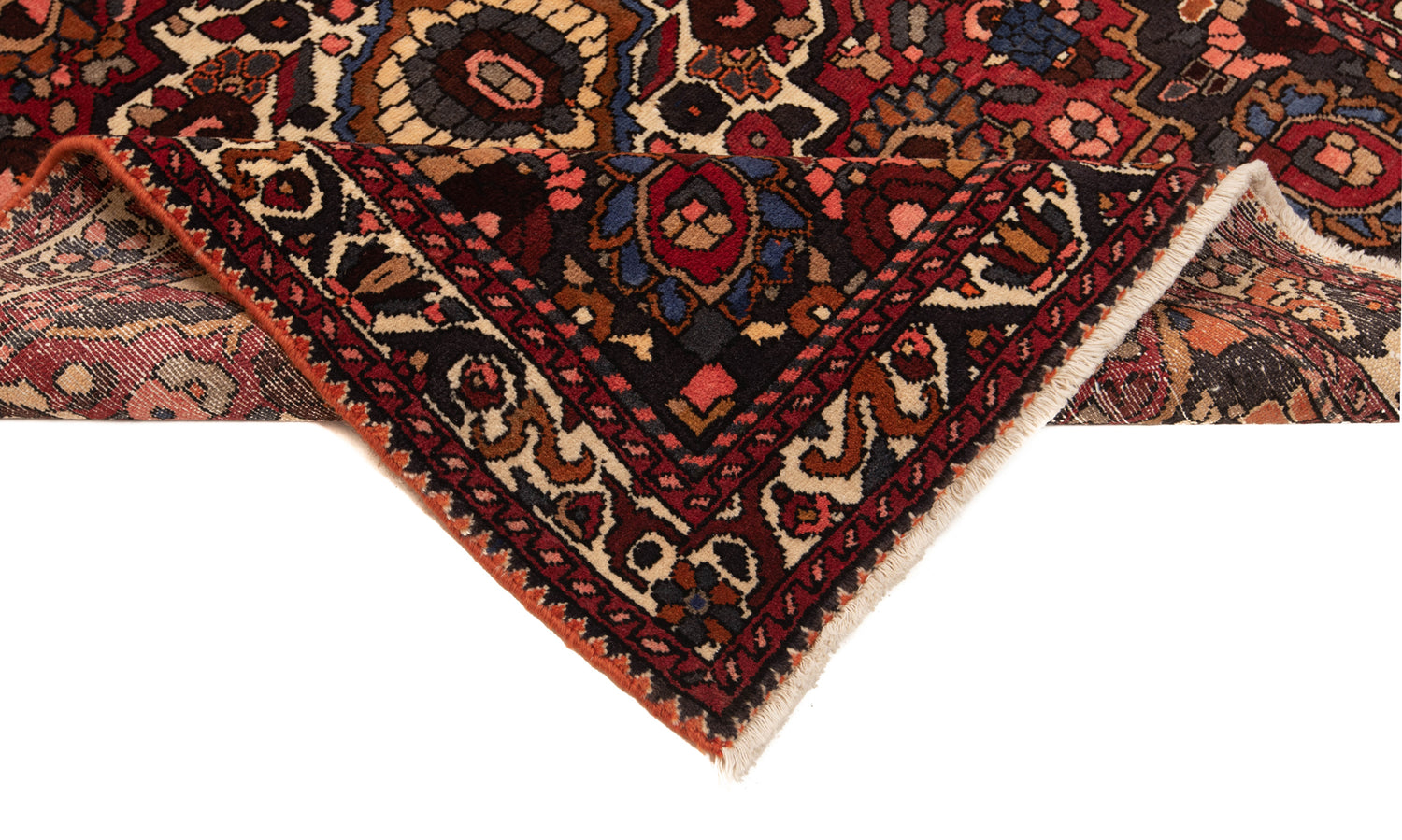 Bakhtiar Persian Rug | 150x123cm 