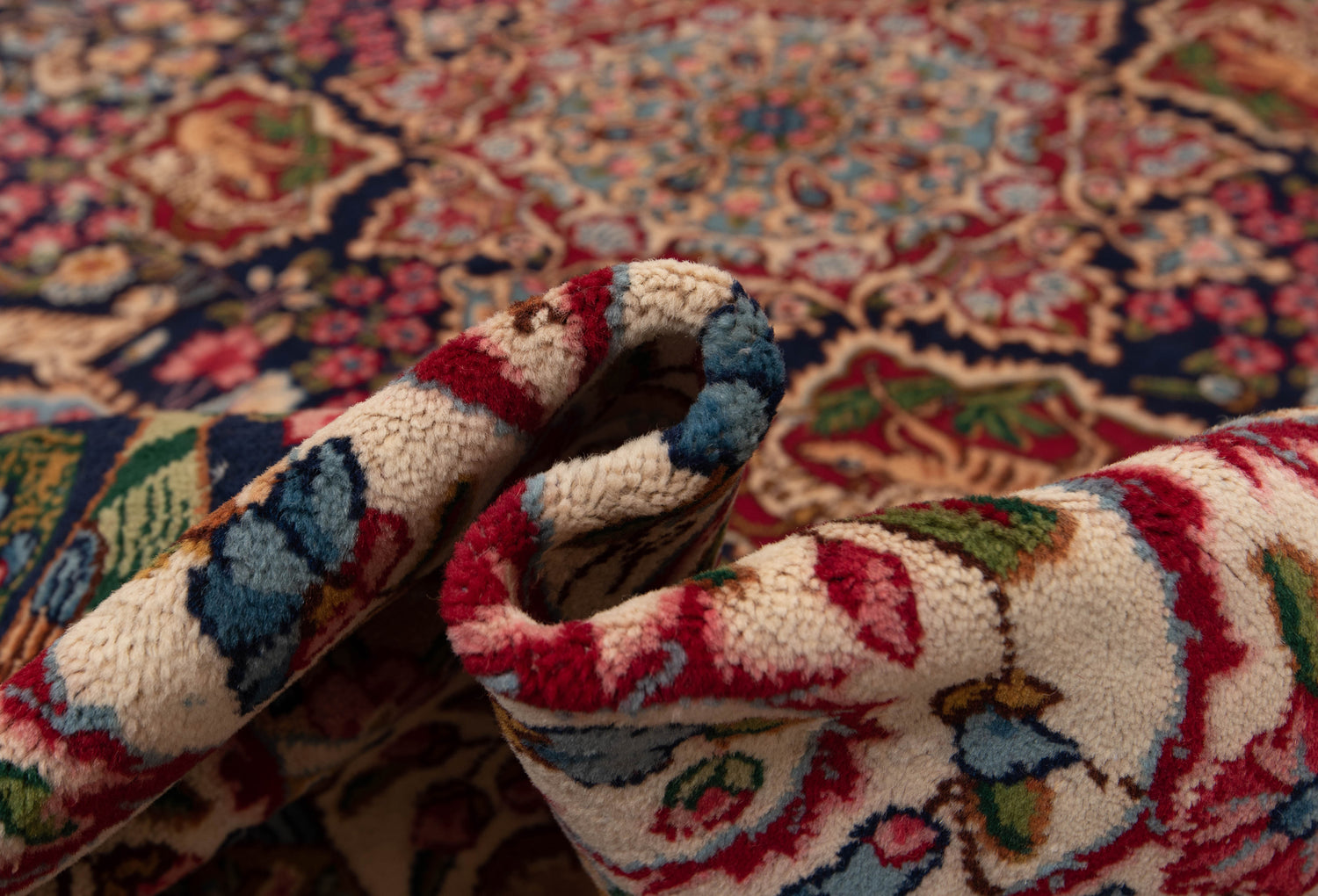 Antique 80-Year-Old Kerman Persian Rug | 397 x 290 cm 