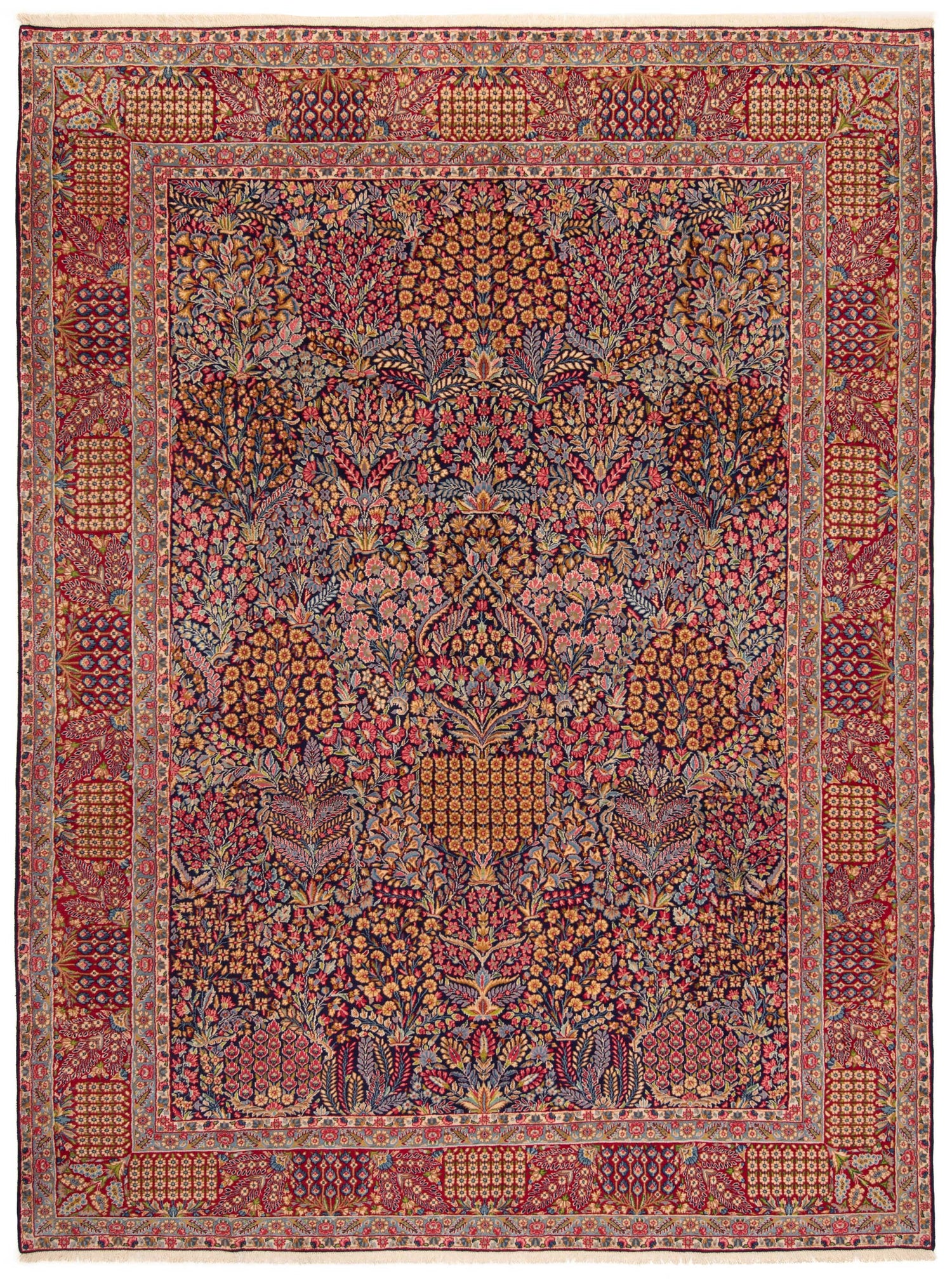 Kerman Persian Rug | 394 x 292 cm 