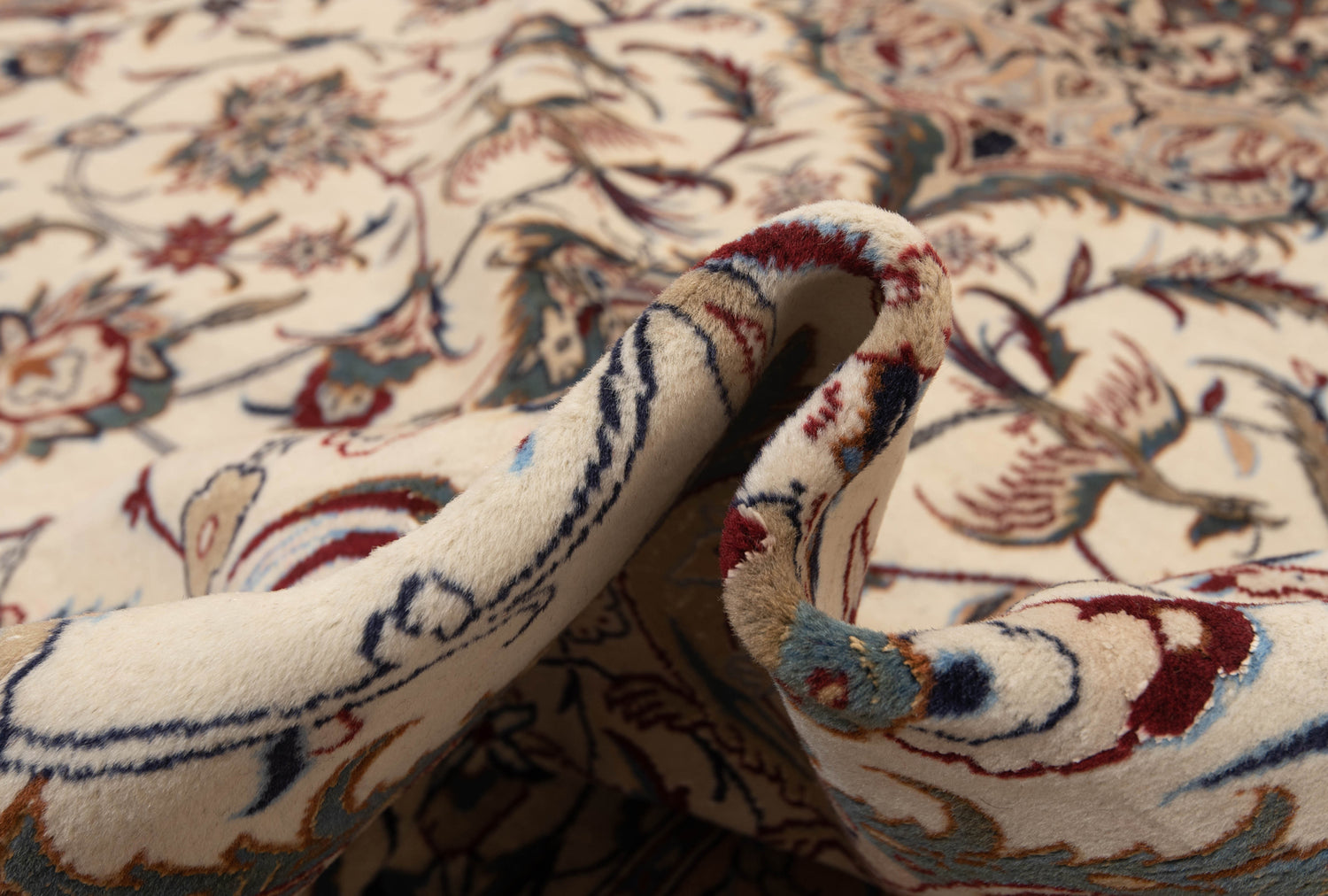 Nain 9La Habibian Persian Rug, Antique 70 Years | 433 x 255 cm 