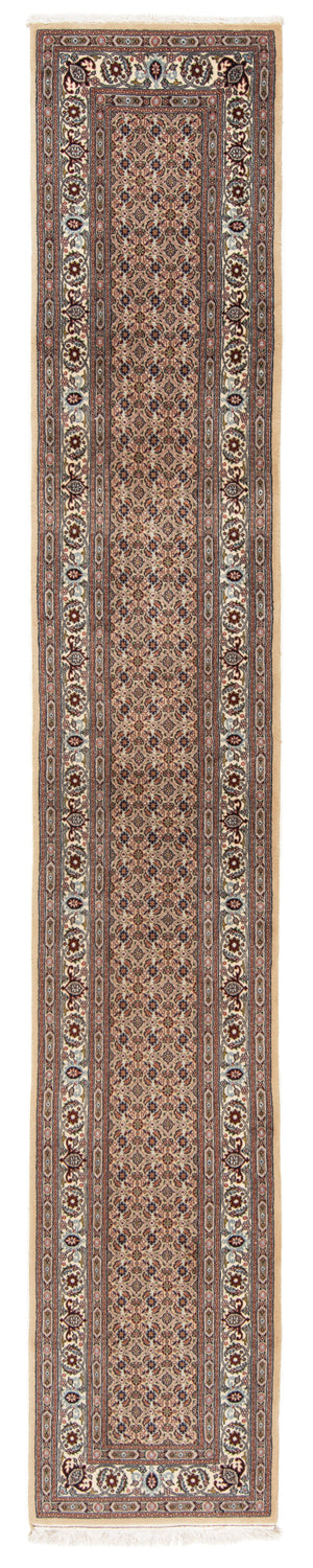 Moud con alfombra persa de seda | 390 x 65 cm