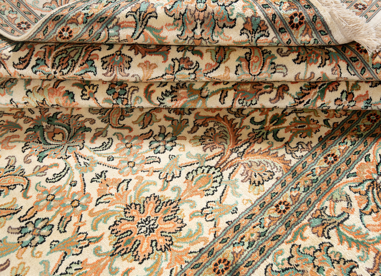 Seda de Cachemira | 281 x 185 cm